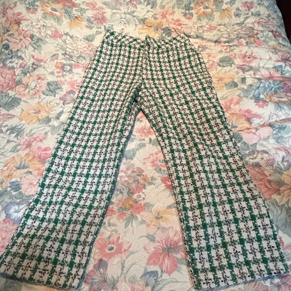 SHEIN Green and White Checkered Wide Leg Pants
